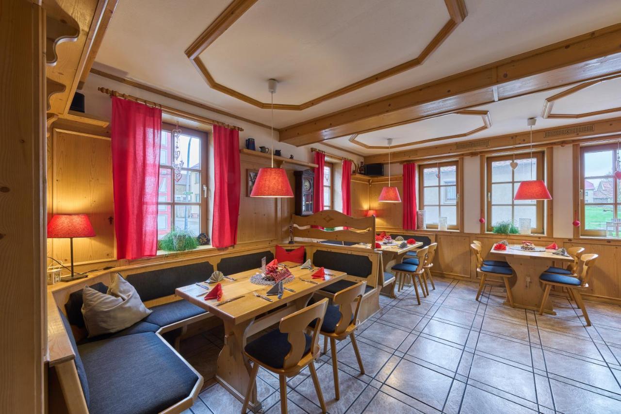 Landhotel Brauner Hirsch Kammerforst Exterior photo