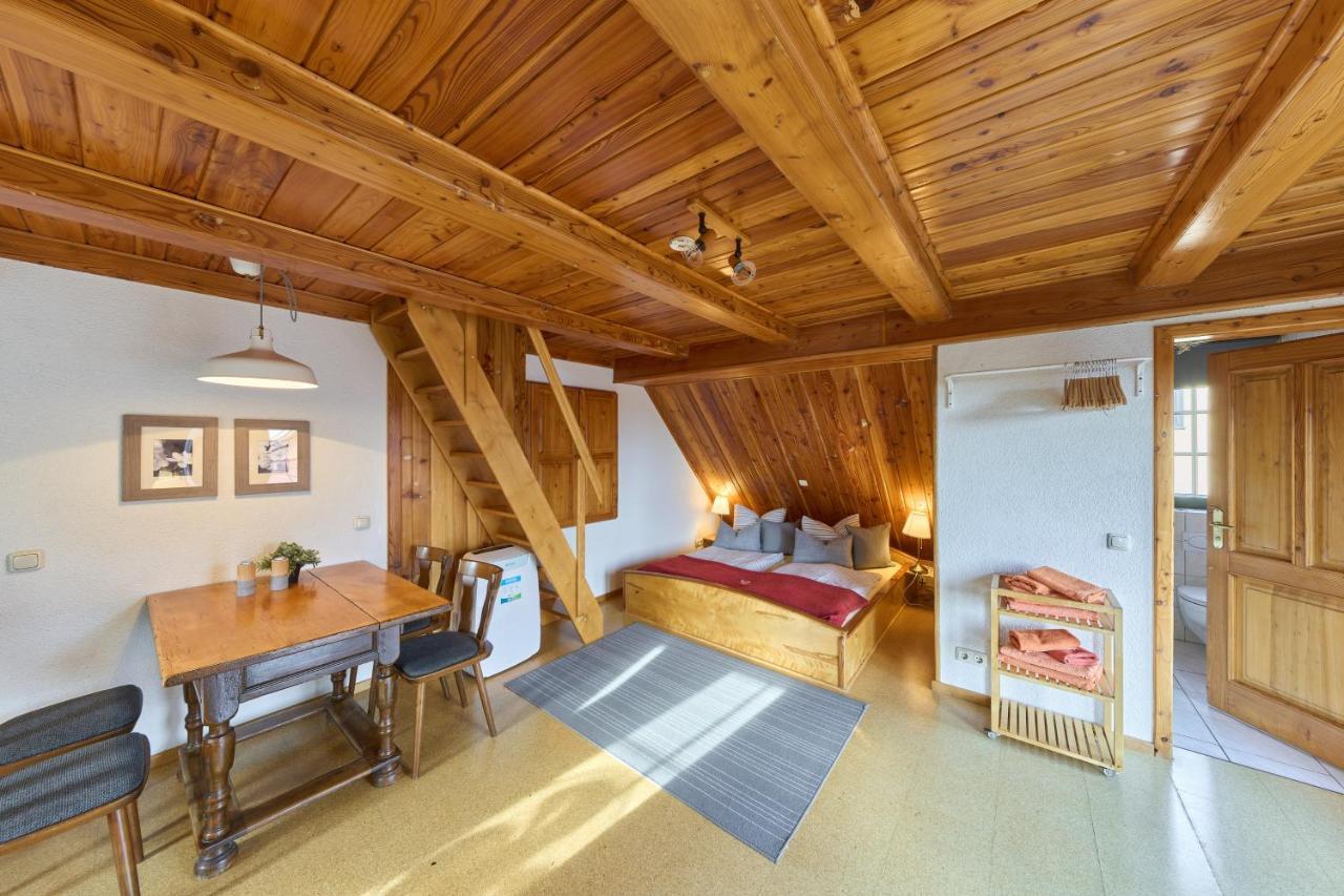 Landhotel Brauner Hirsch Kammerforst Room photo